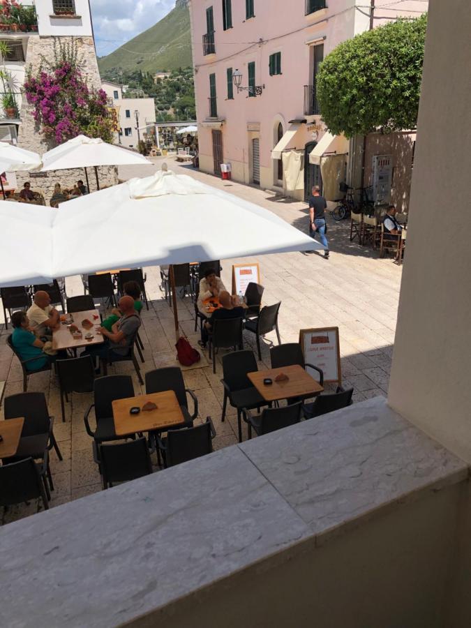 Casa Cardi Apartment Sperlonga Bagian luar foto