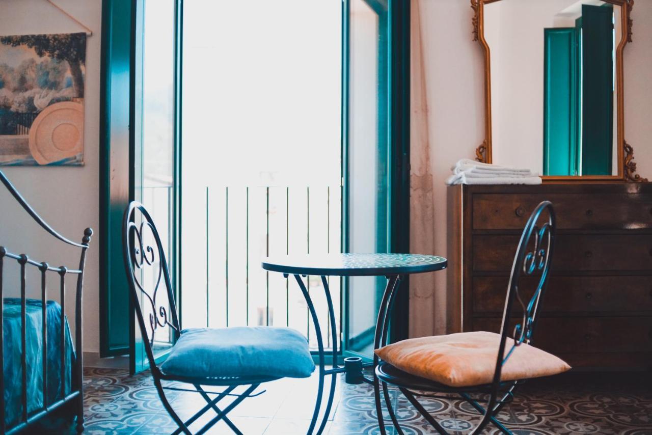 Casa Cardi Apartment Sperlonga Bagian luar foto